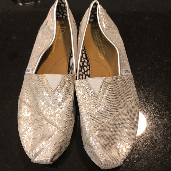 Toms Shoes - Like new sparkle silver toms